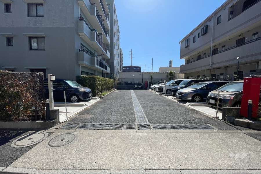 敷地内駐車場（屋外機械式）