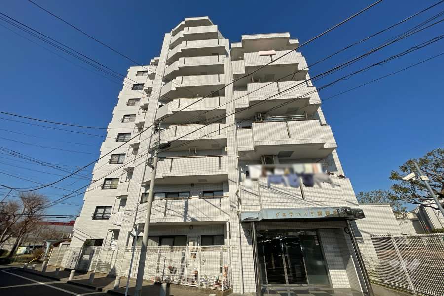 ヴェラハイツ西新井の外観（南東側から）