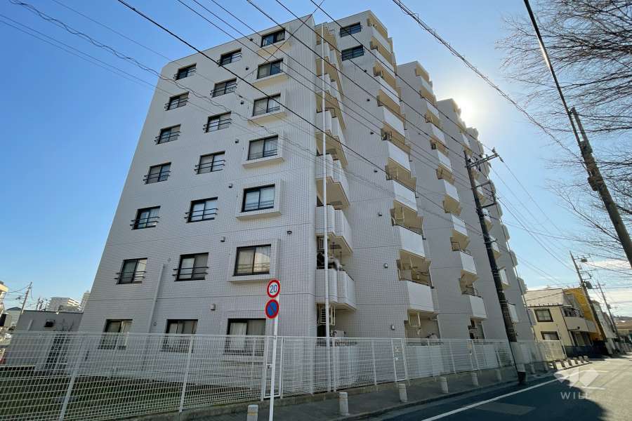 ヴェラハイツ西新井の外観（北西側から）