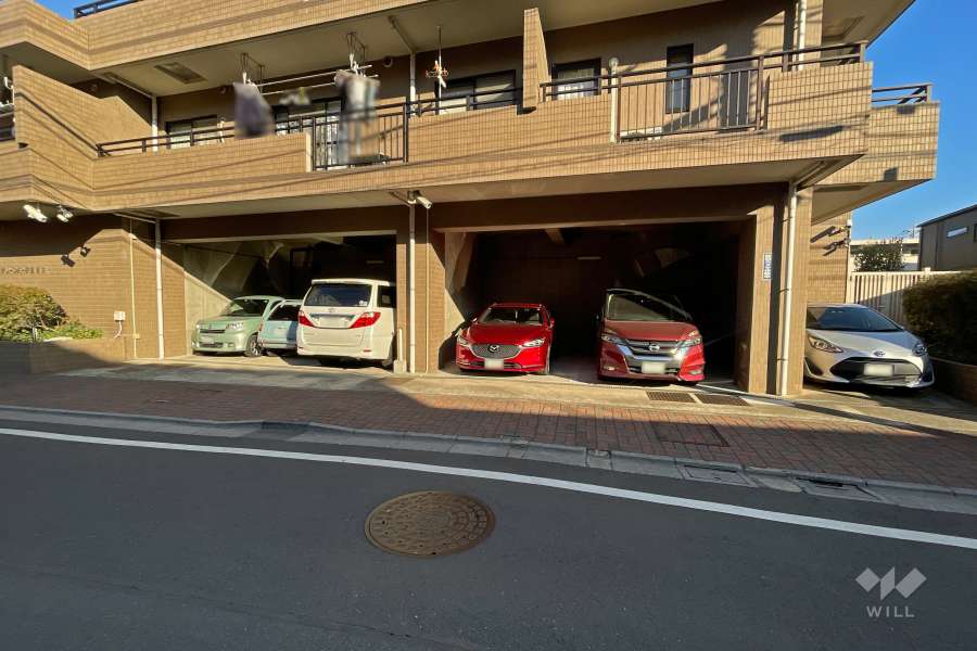 敷地内駐車場（屋内平面式・屋外平面式）