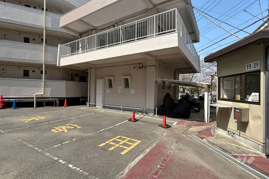 来客用駐車場