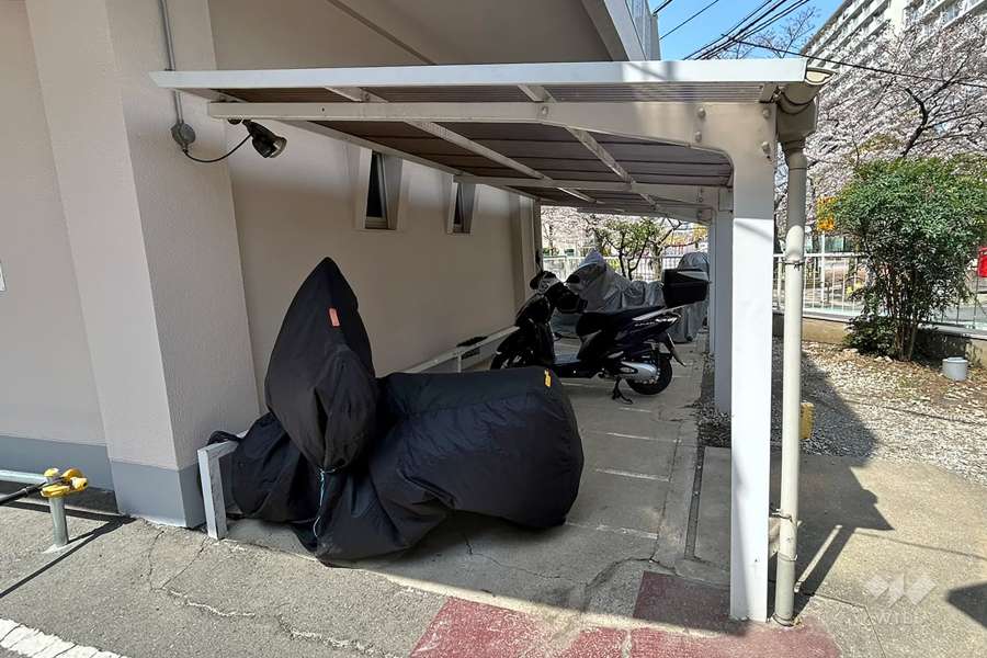 バイク置場