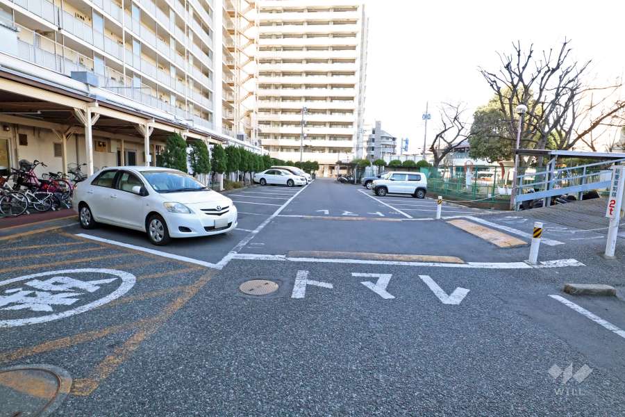 敷地内駐車場（屋外平面式）