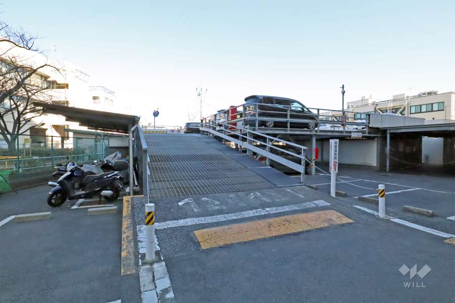 敷地内駐車場（屋外平面式）