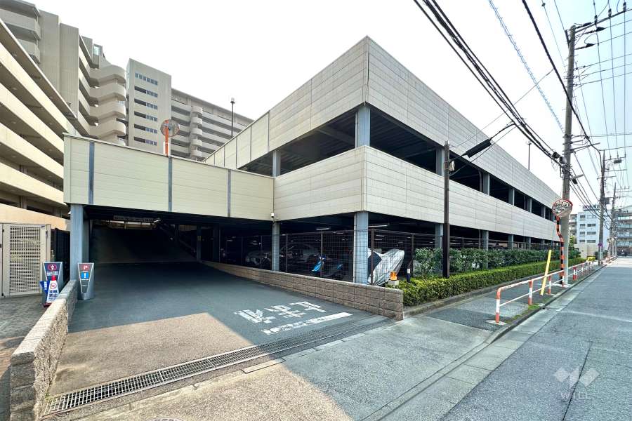 敷地内駐車場（屋内平面式・屋外平面式）