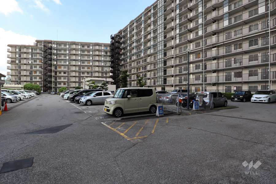 敷地内駐車場（屋外平面式）