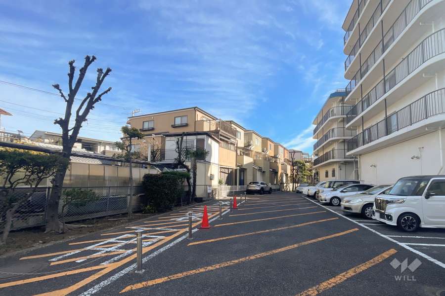 敷地内駐車場（屋外平面式）