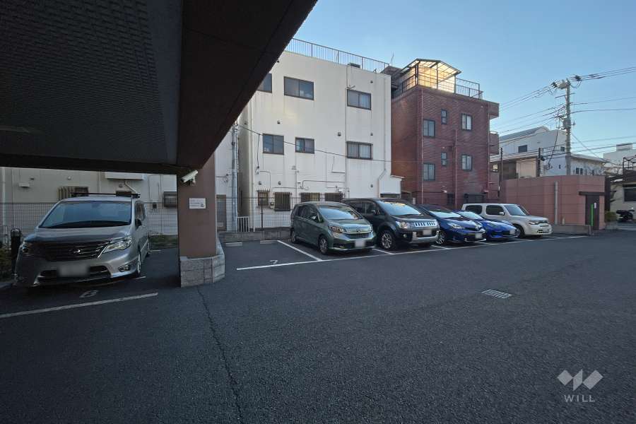 敷地内駐車場（屋外平面式）