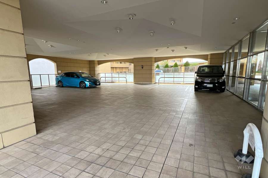 敷地内駐車場（屋内平面式）