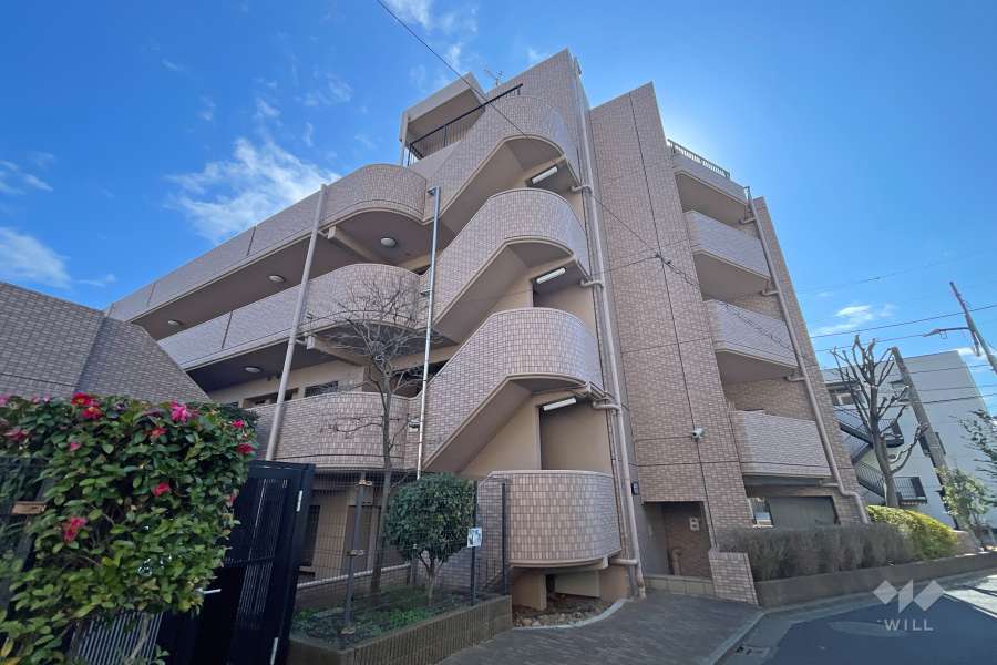 グランベル西新井の外観（北西側から）