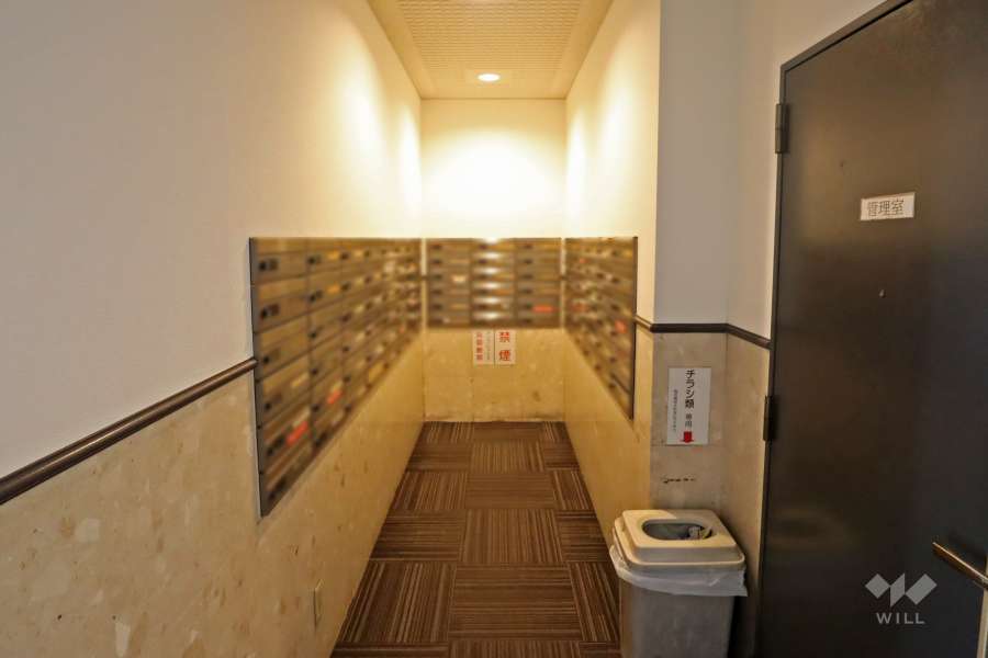 宅配ボックスと共用ポスト