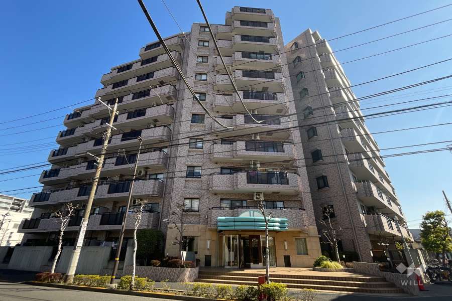 ライオンズプラザ西新井大師の外観（南西側から）