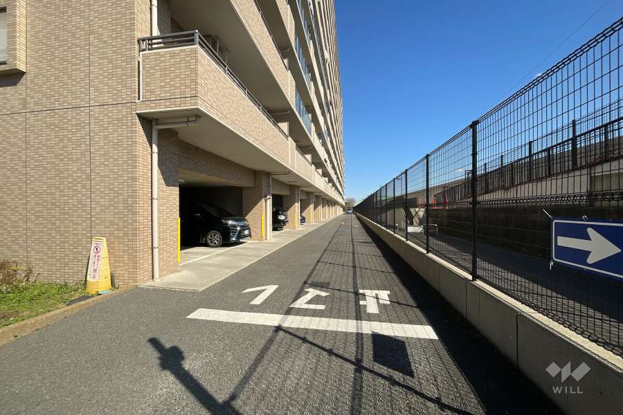 駐車場の出入り口