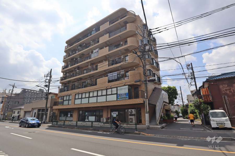 ライオンズマンション西新井第２の外観（北東側から）