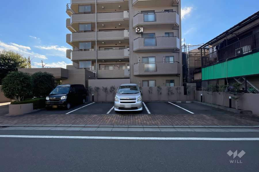 敷地内駐車場（屋外平面式）