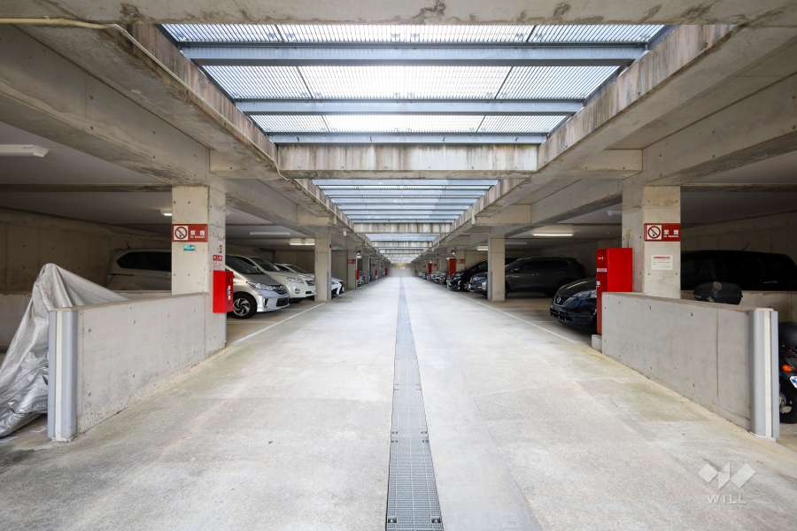 敷地内駐車場（屋内平面式）