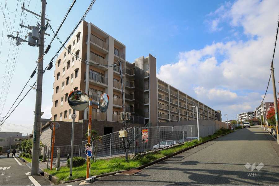 ビューグランデ池田五月丘の外観（北東側から）