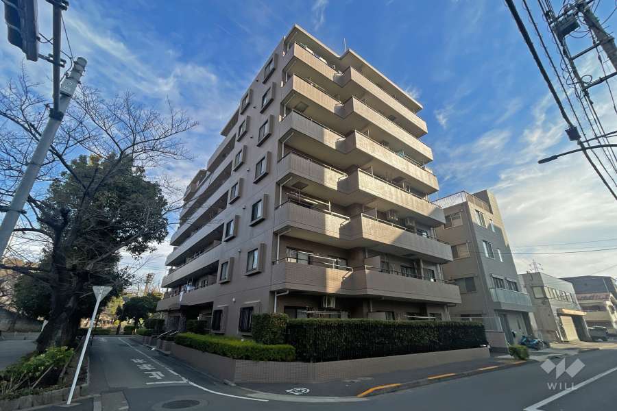 バームハイツ東綾瀬公園の外観（南西側から）