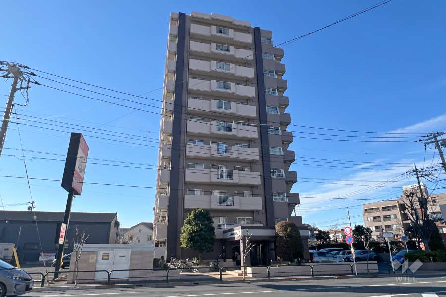 エンゼルハイム鹿浜第6の外観（南東側から）