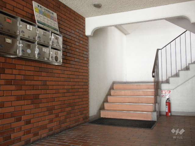 エントランス内