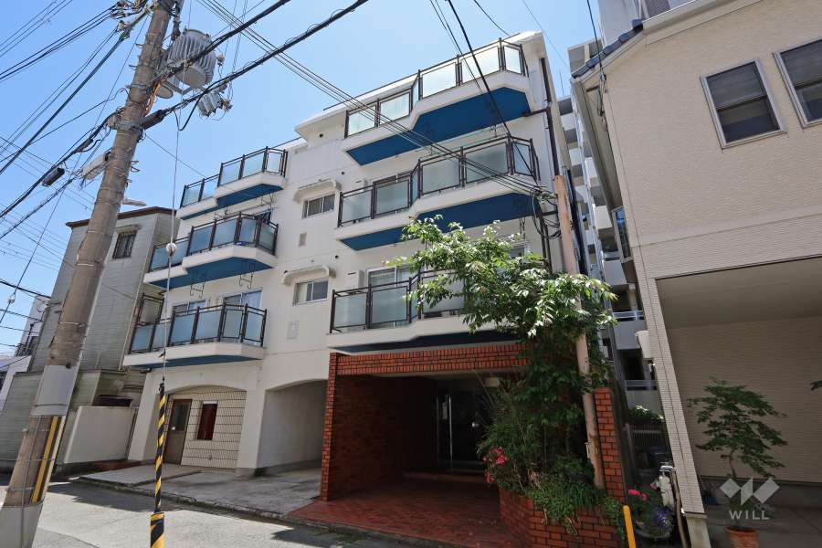 栄ハイツの外観（北西側から）