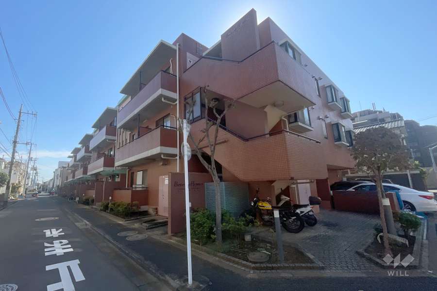 ビバリーホームズ北綾瀬の外観（北西側から）