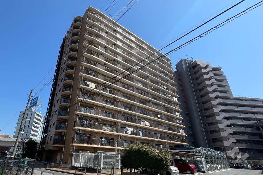 ダイアパレス竹ノ塚２の外観（南西側から）