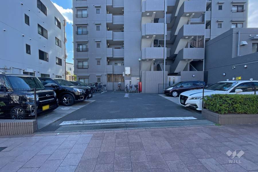 敷地内駐車場（屋外平面式）