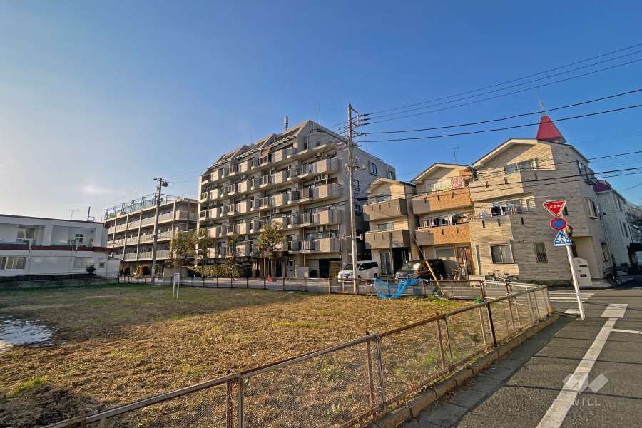 ハイホーム亀有弐番館の遠景（南東側から）