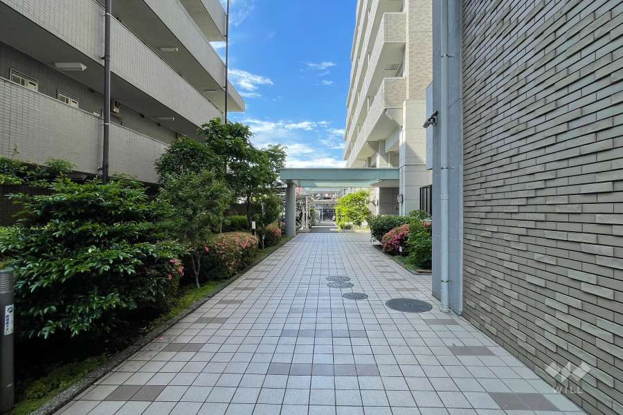 エントランスアプローチ