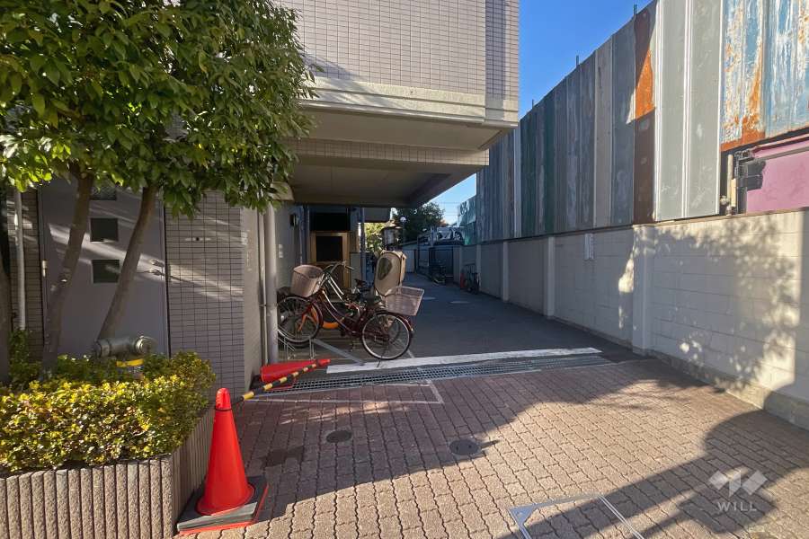 駐輪場