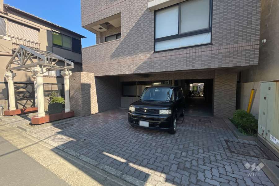 敷地内駐車場（屋外平面式）