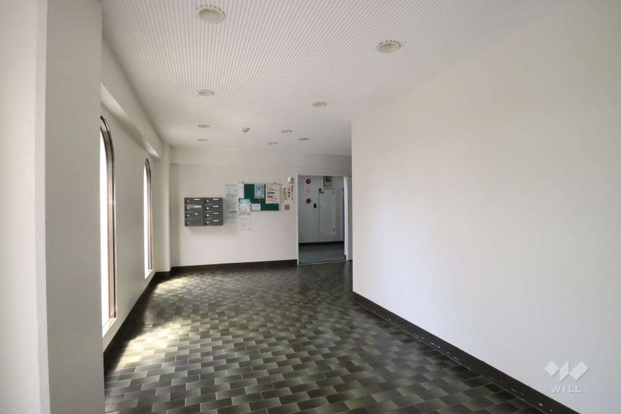 エントランスホール