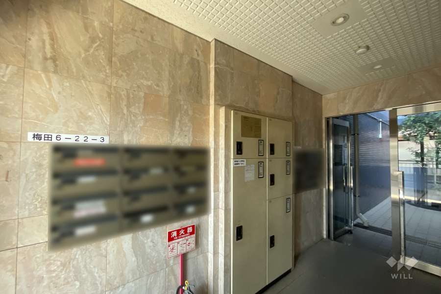 共用ポストと宅配ボックス