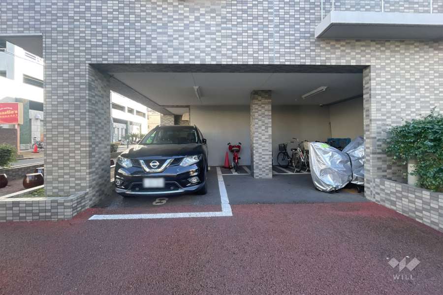 敷地内駐車場（屋内平面式）