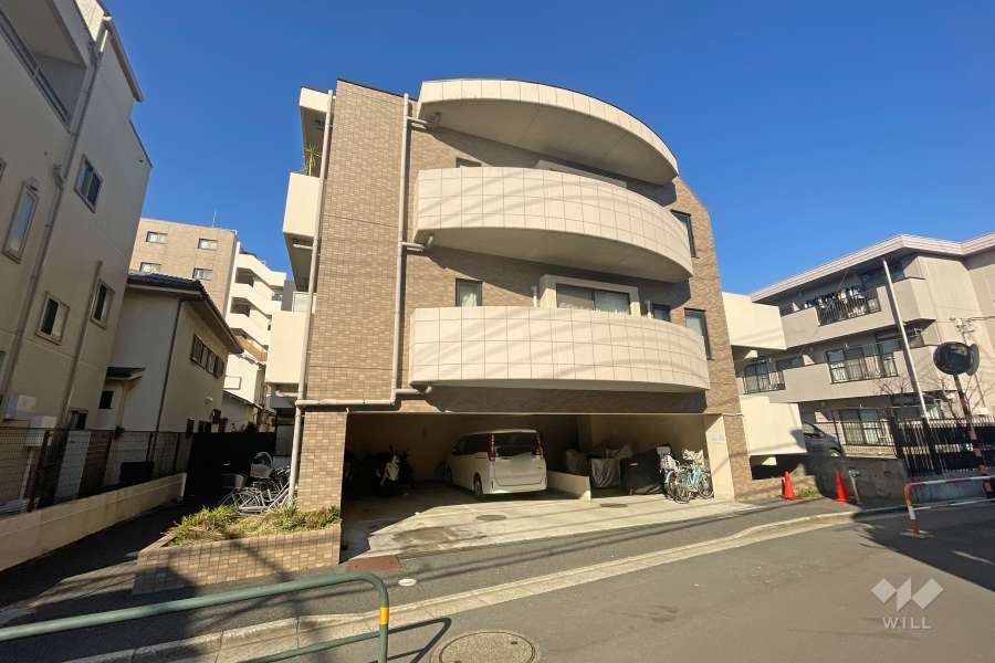 マイキャッスル五反野の外観（南東側から）