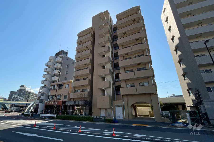 プレール京成関屋駅前の外観（北西側から）