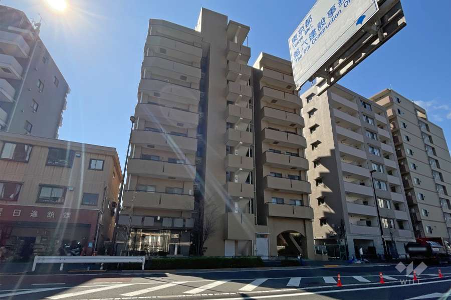 プレール京成関屋駅前の外観（北側から）