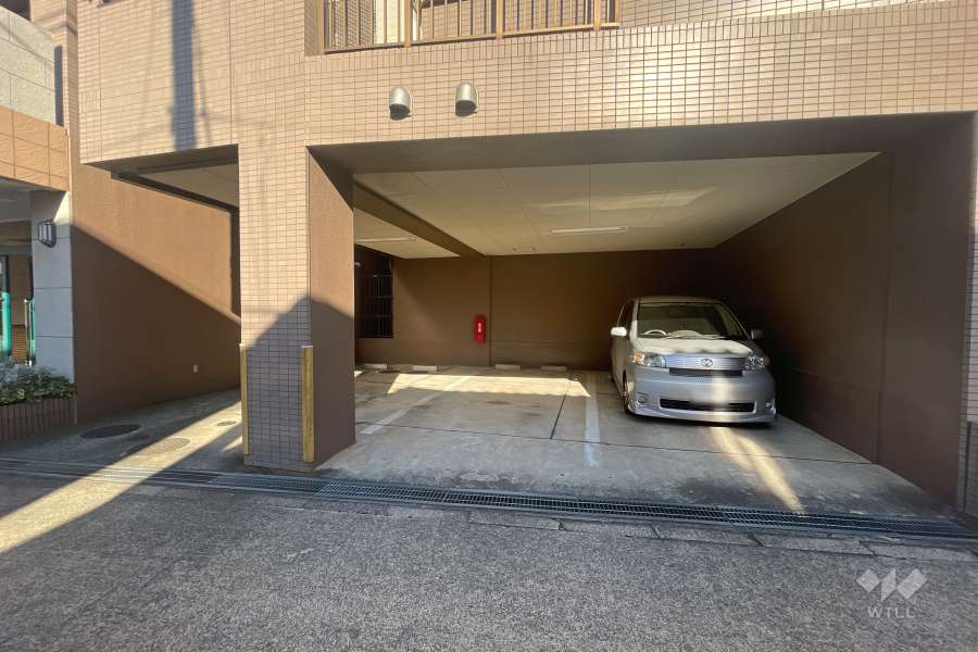 敷地内駐車場（屋内平面式）　