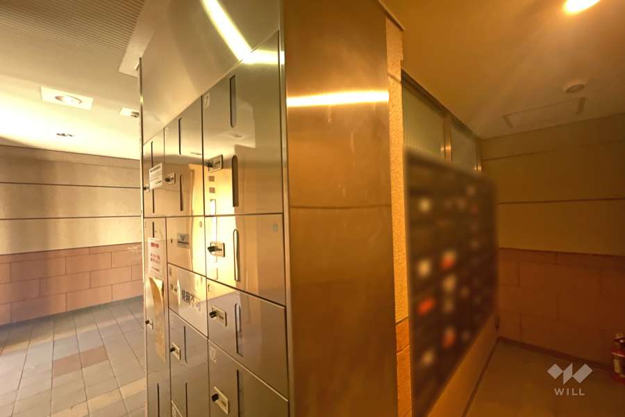 共用ポストと宅配ボックス