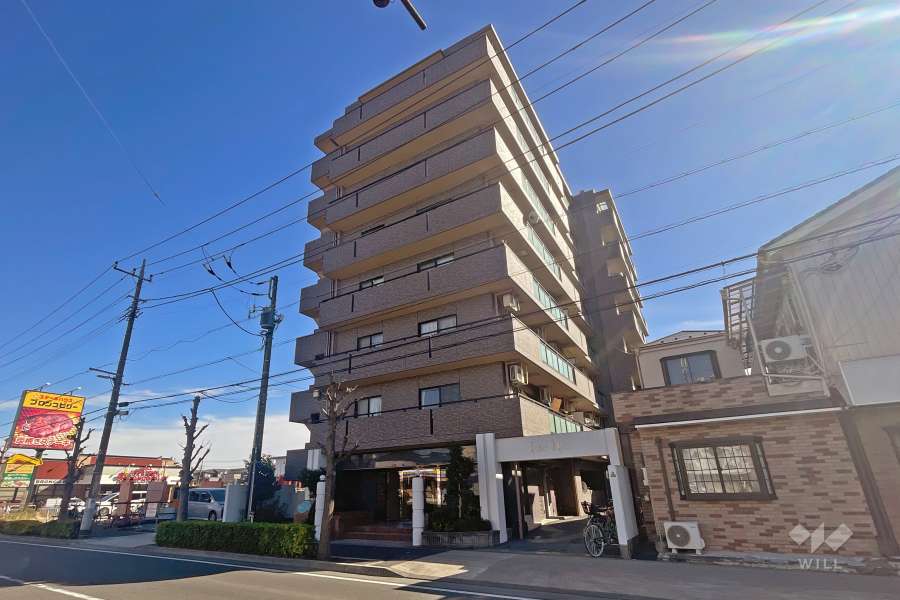 レーベンハイム鹿浜の外観（北西側から）