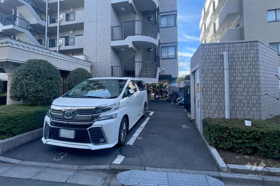 敷地内駐車場（屋外平面式）