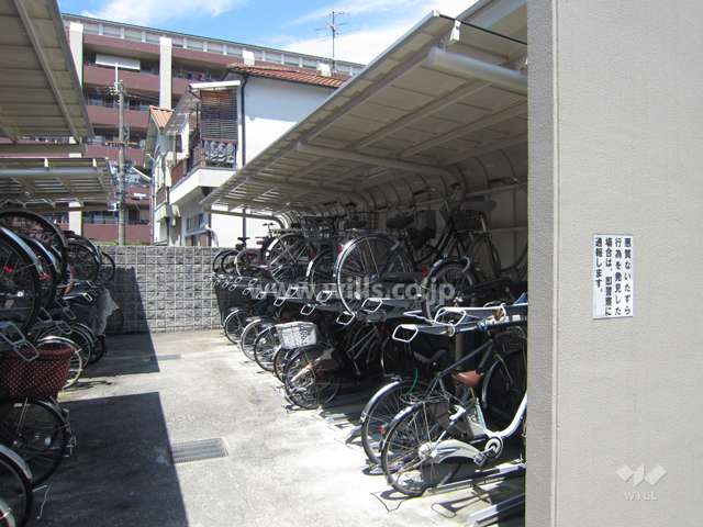 駐輪場