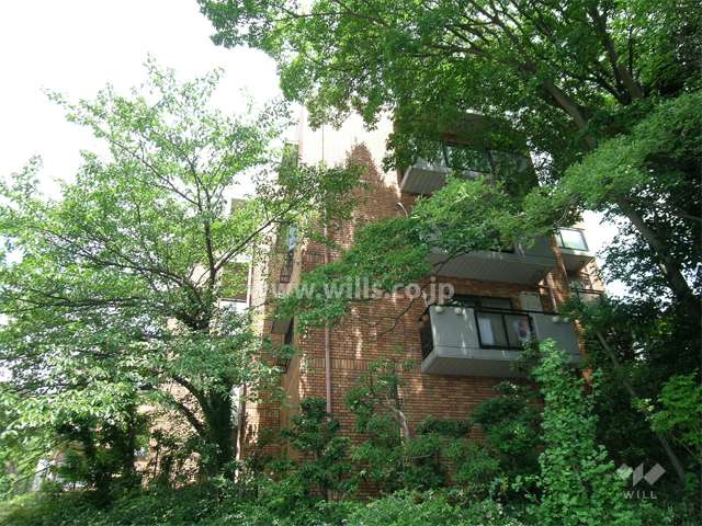 藤和ライブタウン池田五月山の外観（南側から）