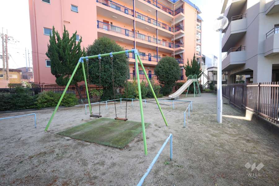 敷地北側にある『楓公園』