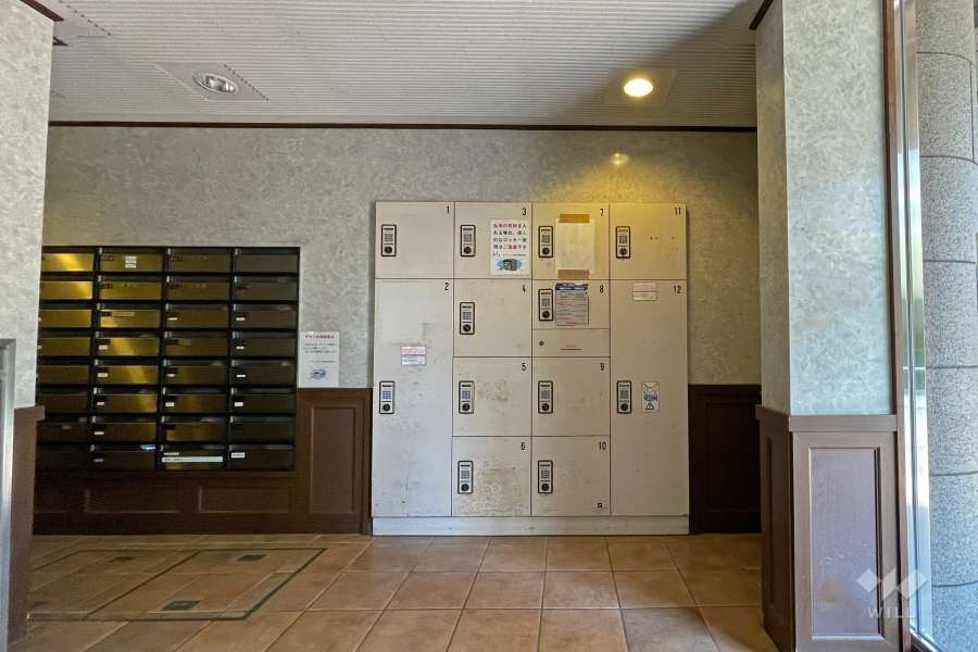 宅配ボックスと共用ポスト