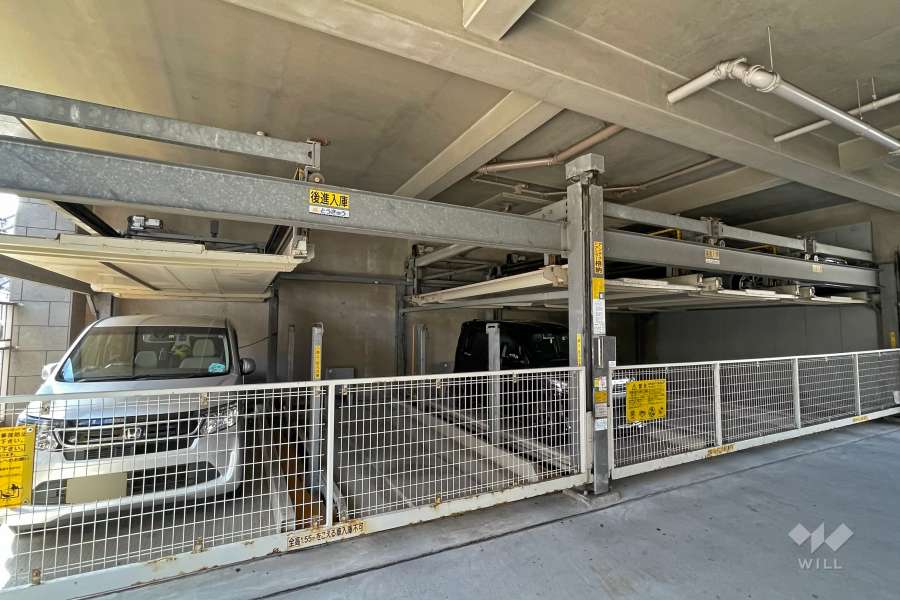敷地内駐車場（屋内機械式）