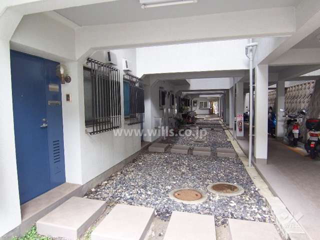 各住戸へのアプローチ