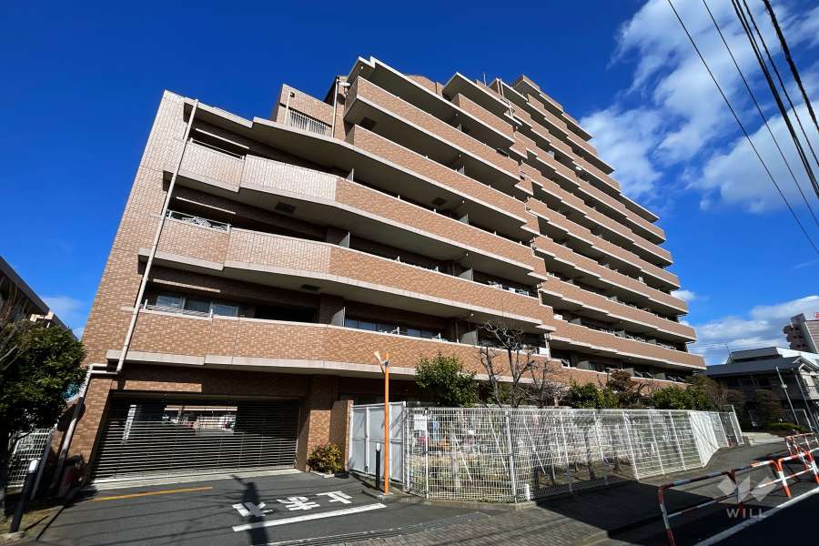 グローリオ西新井の外観（南西側から）