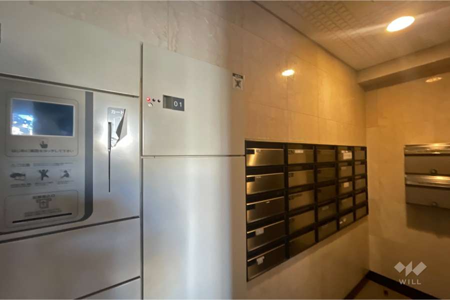 宅配ボックスと共用ポスト